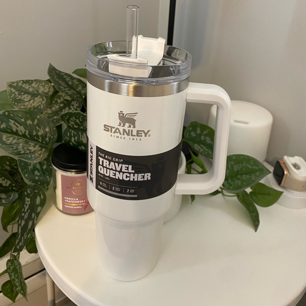 SALE!!! 40oz Stanley Cup